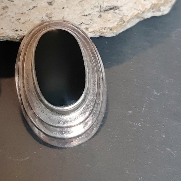 VTG 925 Sterling & Black Oval Pierced Signed Earrings Southwestern style - Picture 4 of 9